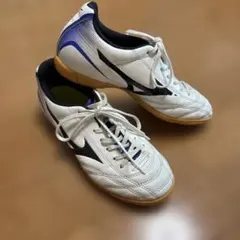 MIZUNO MONARCIDA フットサルシューズ ホワイト ブラック23cmのサムネイル