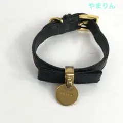 PRADA プラダ サフィアーノ レザー ブレスレット ロゴチャーム 黒のサムネイル