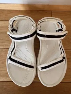 Teva HURRICANE XLT W STRIPE ホワイト ブラック