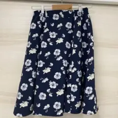 【美品】earth 花柄 フレアスカート 膝丈スカート