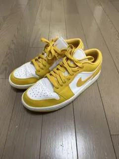 NIKE AIR JORDAN 1 LOW イエロー ホワイト