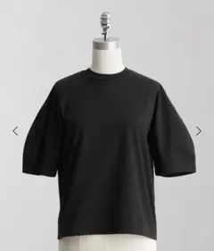 boutique310 小顔Tシャツ ブラック 新品未使用 佐藤佳菜子 - メルカリ