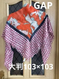 ❤️GAP 大判スカーフ・103×103❤️のサムネイル
