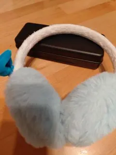ライトブルー リボン付き耳あて