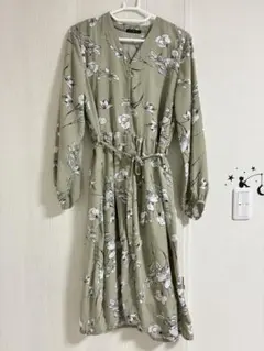 秋服 花柄ロングワンピース 長袖 オリーブグリーン