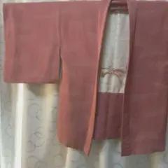 n*d様 羽織　羽織紐付き　濃いピンク　　　 松葉のような模様　絹？　裏地付き