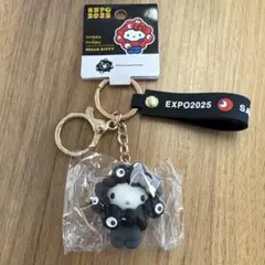 サンリオ黒ミャクミャク　ハローキティ　キーホルダー