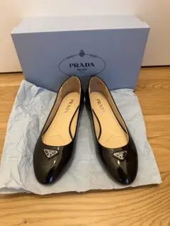 極美品！PRADA パテントレザー バレエシューズ フラットシューズブラックのサムネイル
