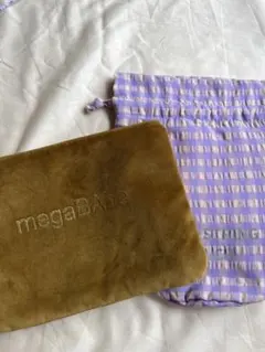 ZARA megaBabe ポーチ 2点セットのサムネイル
