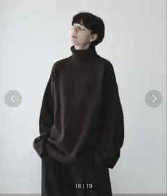 remer ウールタートルネックニットのサムネイル