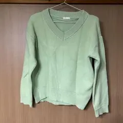 GU セーター Sサイズ