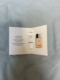 CHANEL ECLAT PREMIER LA BASE サンプル