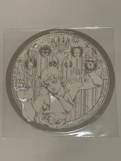 ジョジョの奇妙な冒険 荒木飛呂彦 噴水小僧 缶バッジ - メルカリ