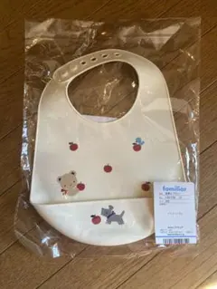 【新品未使用】ファミリア　お食事エプロン　シリコーンゴム