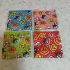 アンパンマン　ミニポシェット　4つセット