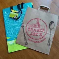 ✨️新品　TRADER JOE’S ショッピングバッグ　エコバッグ　２個セット