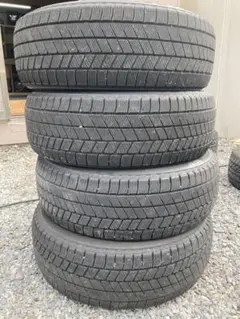 215/60R17 ブリヂストンVRX3 スタッドレス