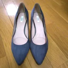 リゾイ　パンプス【未使用】のサムネイル
