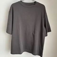 【未使用品】UNIQLO U ユニセックスSエアリズム　グレー Tシャツ