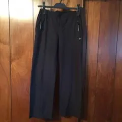 ナイキ　パンツ　ジャージ　トレーニング　黒　レディースXS 着用少なめ