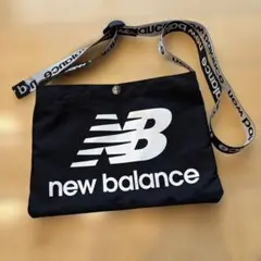 New Balance サコッシュ ブラック
