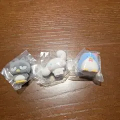 サンリオ　ふわふわフロッキードール２ シナモン・タキシードサム・ばつ丸