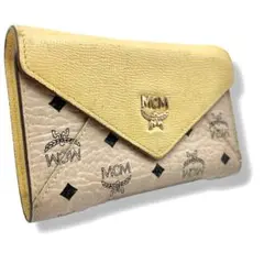 MCM エムシーエム 二つ折り財布 イエロー ヴィセトス柄 レザー レター型のサムネイル