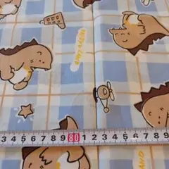 506 恐竜プリントの綿生地 約110✕200cm