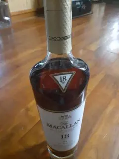 正規　The Macallan 18年 シェリーオーク樽　2018
