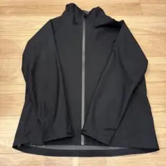 ブロックテックパーカ