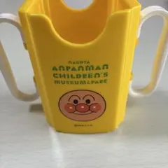 アンパンマン 持ち手付きカップ　紙パックジュースを飲むのに便利　折りたためる幼児のサムネイル