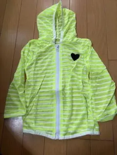 新品　未使用　蛍光イエロー ストライプ ラッシュガード 120cm 薄手