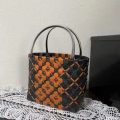 プラカゴバッグ ppバンドバッグ 黒✖️サーモンピンク - メルカリ
