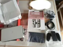 Nintendo Switch 有機ELモデル ホワイト 本体　中古