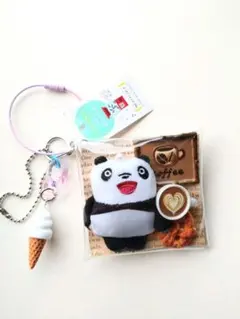 ガチャ詰めポーチ　パンダとカフェ　キャンディバッグキーホルダー