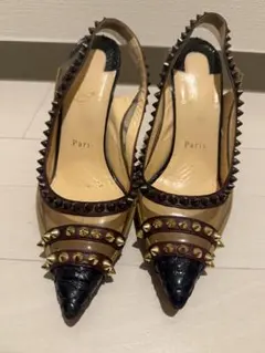 Christian Louboutin スタッズ パンプス 36.5のサムネイル