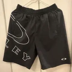 OAKLEY メンズ ショートパンツ ハーフパンツのサムネイル