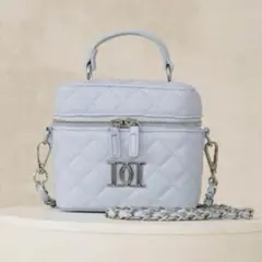 【シルバーパーツ】キルティングスクエアミニバッグ　サックス