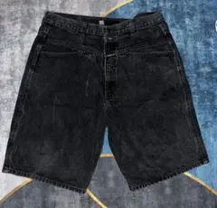 GIRBAUD（ジルボー）ブラック デニム ショートパンツのサムネイル