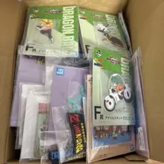 一番くじ下位賞　アクリルスタンドなど　ドラゴンボール、ワンピースなど