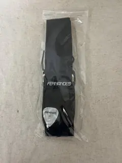 未使用【FERNANDES】フェルナンデス ギターストラップ・ピックのセット