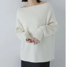 NATURAL BEAUTY BASIC オフショルダー ニット ホワイト