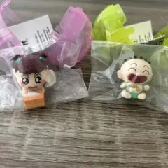 クレヨンしんちゃん カプセルトイ フィギュア 2種セット