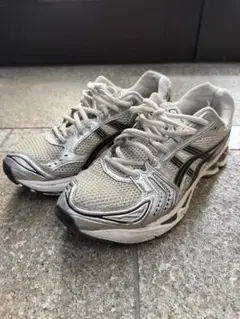 ASICS ゲルカヤノ