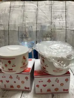 新品 非売品 ハローキティ グラス2客と小鉢2個セット