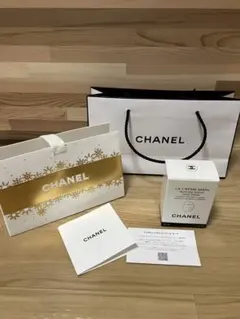 CHANEL LA CRÈME MAIN 50ml 紙袋付き