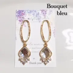 gold変形オーバル♡大人スクエアビジューチャームHMピアスorイヤリング