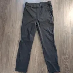 UNIQLO　ウルトラストレッチハイライズクロップドレギンスパンツ