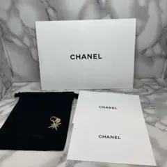 限定非売品 CHANEL シャネル 2022 クリスマスチャーム ・巾着・カード
