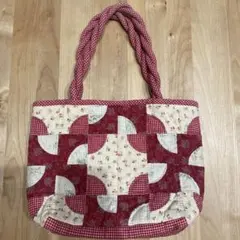 ハンドメイド　パッチワーク トートバッグ レッド系